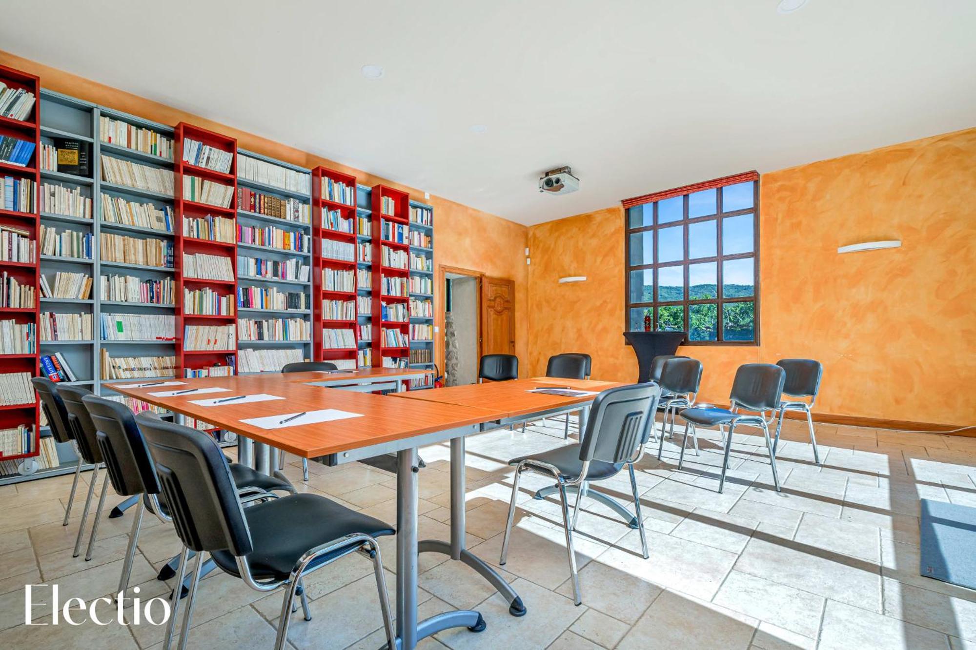 Bastide Domaine Tour Campanets Aparthotel Le Puy-Sainte-Réparade Buitenkant foto